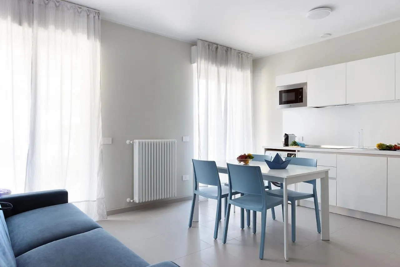 Ida Di Ilaria Caprioglio Apartment Varazze 0*,